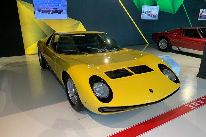 Lamborghini Vip Tour Full Day Experience - 2 Test Drive Included