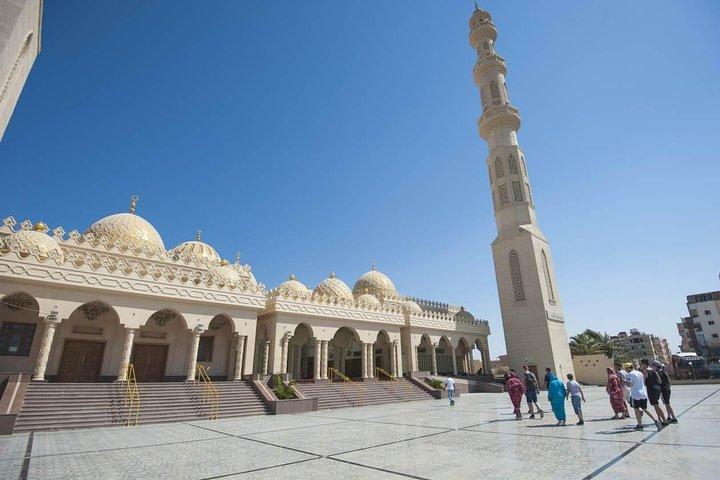 Hurghada bytur, Det er mere end hoteller og strand, Tilmeld dig for at kende det mere