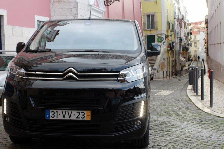 Oplev Fátima, Batalha, Nazaré og Óbidos med VAN -Fuld Day Tour