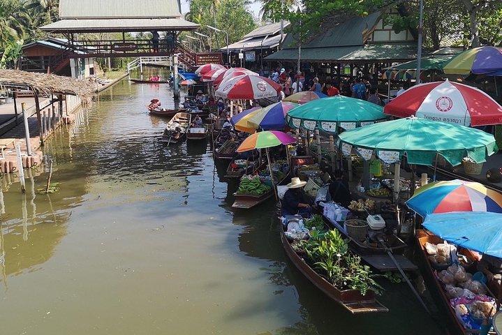 De Drijvende Markt van Thaka: Thailands meest authentieke ervaring