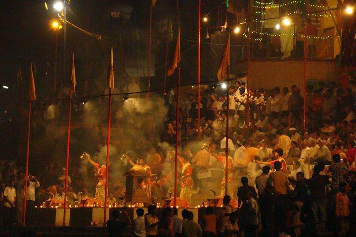 Varanasi - Serata in barca con la cerimonia di Aarti