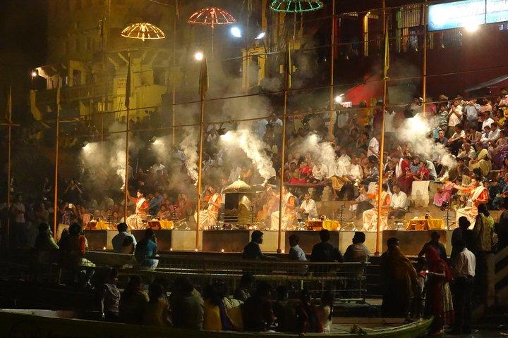 Varanasi - Serata in barca con la cerimonia di Aarti