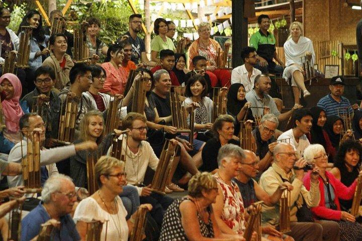 ジャカルタからバンドン市への日帰り旅行