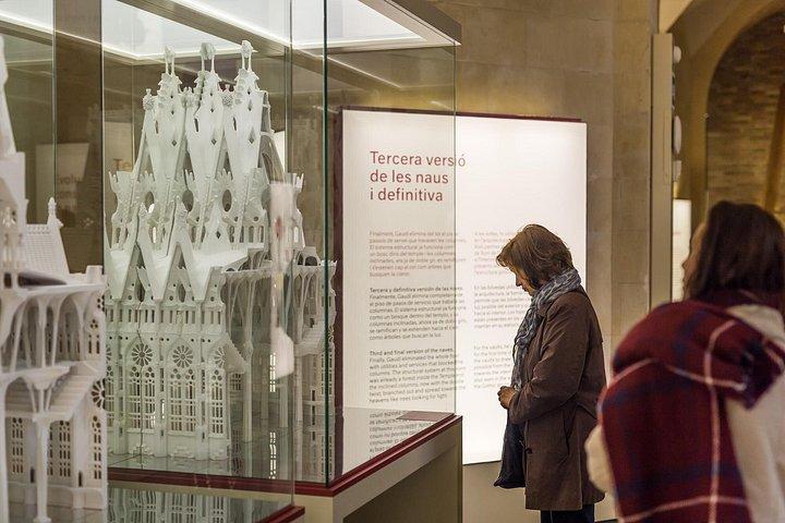 Visita guiada a la Sagrada Familia con acceso sin colas