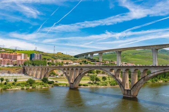Cruise door de Dourovallei Porto naar Pinhão: ontbijt, lunch en proeverij