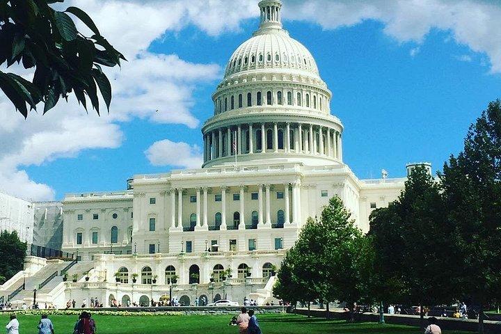 Iconic Capitol Hill Architectural Walking Tour