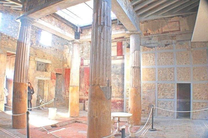 Pompeii and Herculaneum Private Tour with Native Guide and Skip the Line Tickets