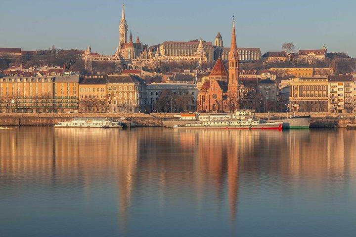 4 timmar lång privat minivan turné i Budapest