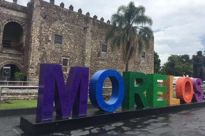 Private Day Tour of Xochicalco Archaeological Site and Cuernavaca