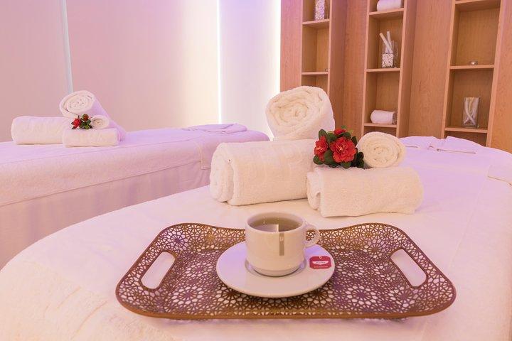 Romantico massaggio di coppia + ingresso SPA e jacuzzi privata con cava