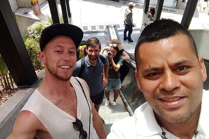 Tour privato di mezza giornata a Medellin: incontra le 23 statue di Fernando Botero