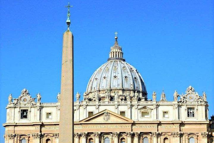 Tour privato del Colosseo, Musei Vaticani, Fontane e Piazze