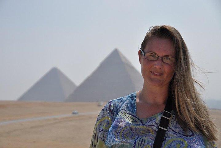 Day Tour to Giza Pyramids, Cairo Downtown, & Islamic Cairo