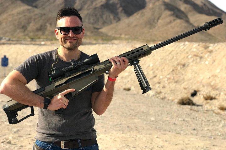 4 Gun Desert Shooting Adventure met lunch