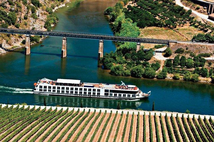 プライベートPorto＆Douro＆Regua from Lisbon 3日間すべて含まれています