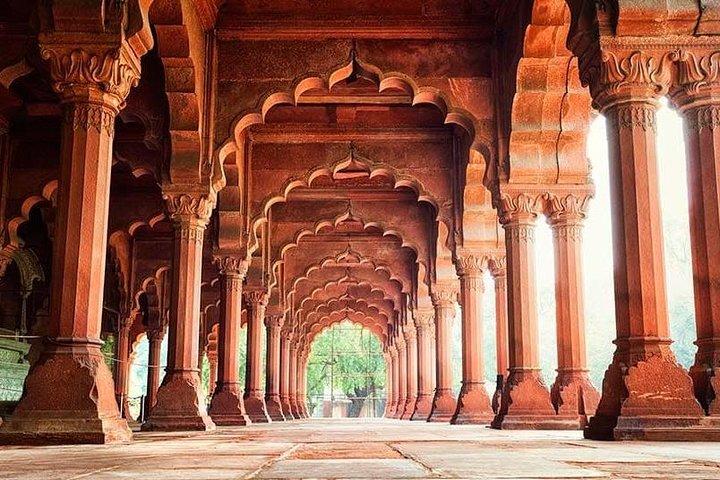 Licht- und Tonshow im Red Fort von Delhi