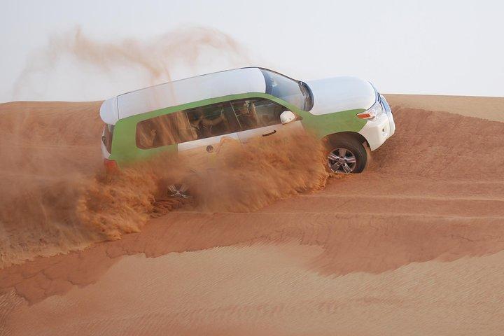 Morgen Safari med 4x4 fra Dubai med Sand Boarding