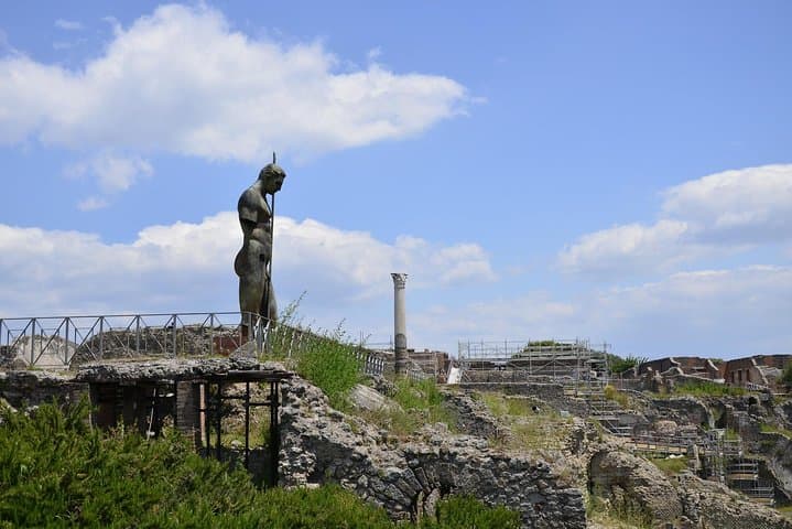 Private Pompeii Half-Day Tour with Skip-the-Line Ticket+Transfer