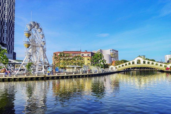 Passeio pela cidade de Malaca e cruzeiro pelo rio com Baba e almoço Nyonya
