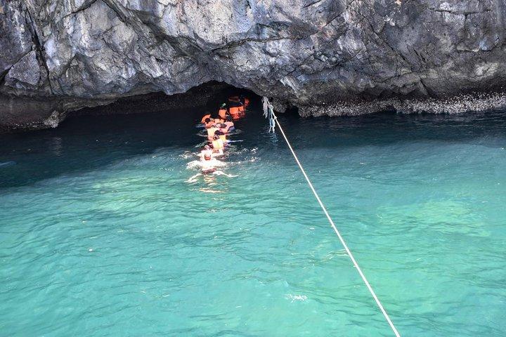 4 Island Snorkel Tour naar Emerald Cave met speedboot vanuit Koh Lanta