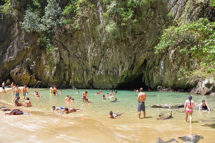 4 Island Snorkel Tour naar Emerald Cave met speedboot vanuit Koh Lanta