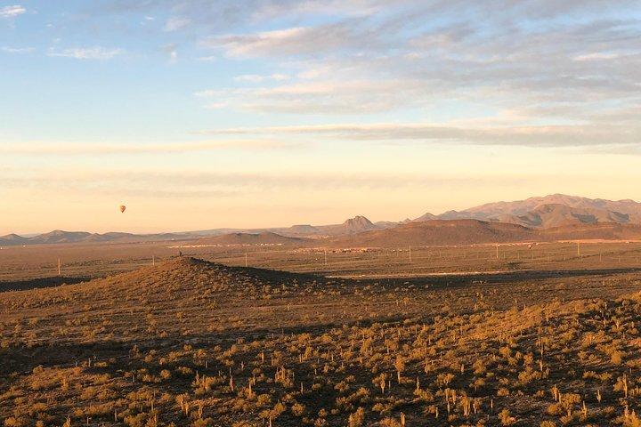 Phoenix Nachmittag Heißluftballonfahrt mit Bubbly + Charcuterie