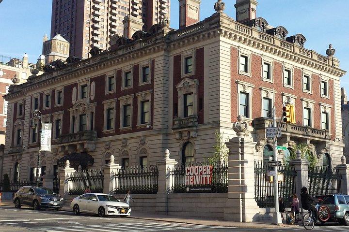 5th & Park - Tournée de film et fiction de Carnegie Hill sur le musée Mile