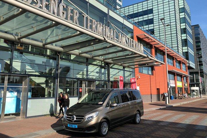 Privat rundturstransfer Schiphol Lufthavn til Amsterdam