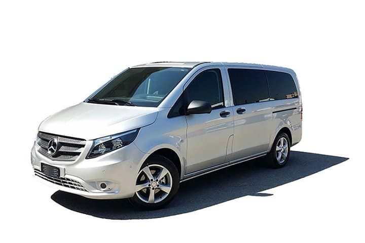Shared Shuttle Transfer from Naples Airport to Naples City Center