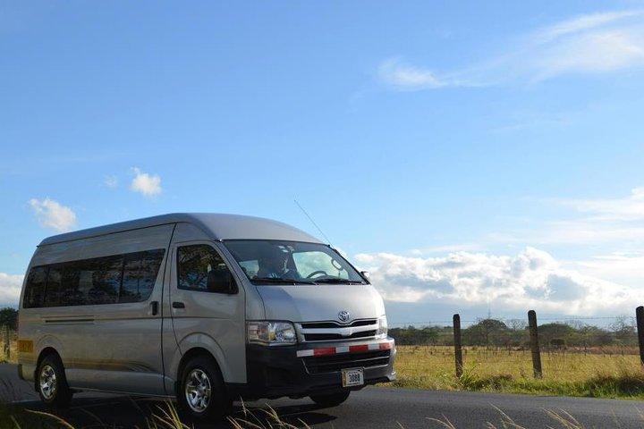 Privater Transfer Flughafen San Jose > Vulkan Arenal/La Fortuna