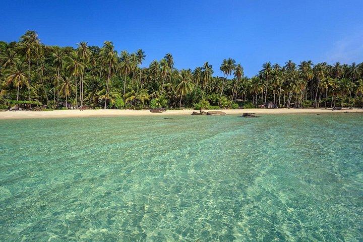 ティンアドベンチャー海のツアー4つの島＆エメラルドの洞窟からランタ島