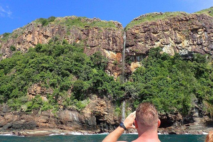 ランタ島発ロック島とハー島へのシュノーケルアドベンチャー海上ツアー