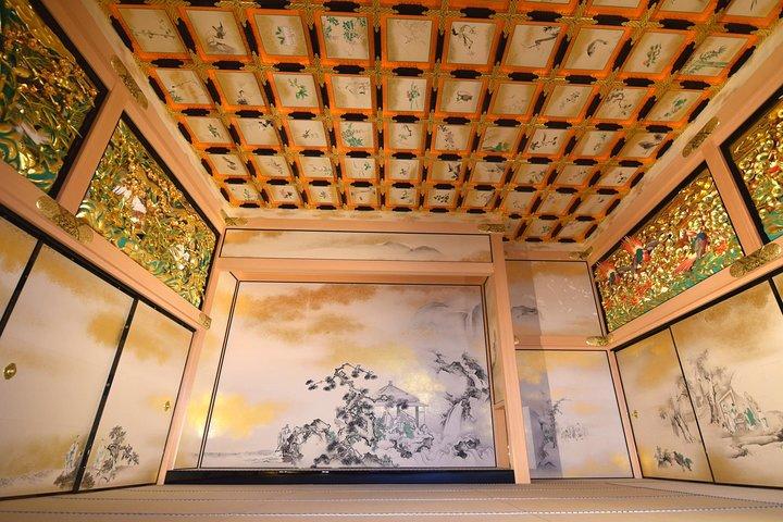 Nagoya Highlight Tour guided by a friendly local