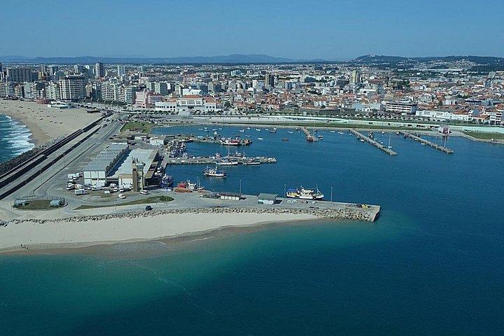 ポルト空港へのPóvoade Varzimプライベートトランスファー