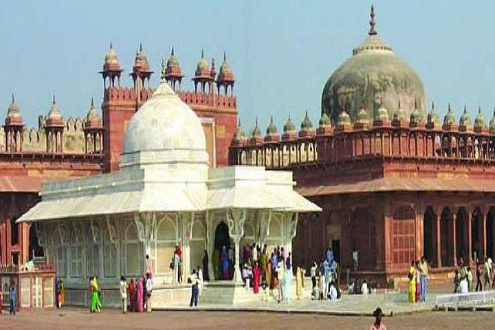 Privater Transfer - Jaipur nach Agra über Fatehpur Sikri
