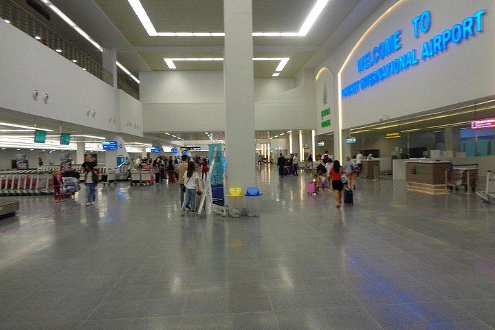 Transfer do Aeroporto de Phuket para o Hotel (SHA Plus)