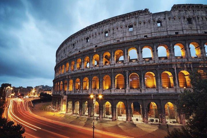 Transfer von Rom nach Sorrento oder Sorrento nach Rom (1-8 PAX)