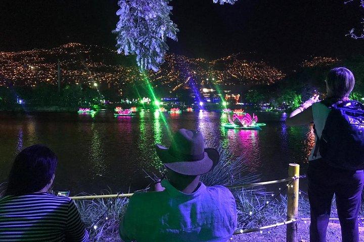 メデジンのプライベートクリスマスイルミネーションツアー（送迎付き）