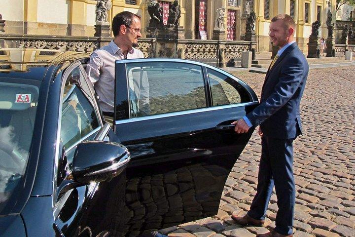 Transferência privada para Budapeste de Praga