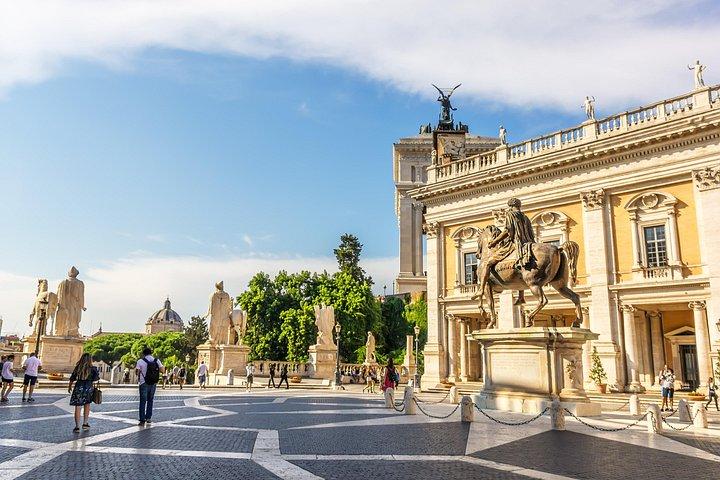 Capitoline Museum Experience with Multimedia Video