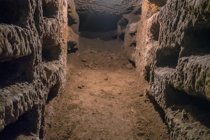 Catacumbas Tour com Transferência – Opcional Cripta Capuchin ou Trevi