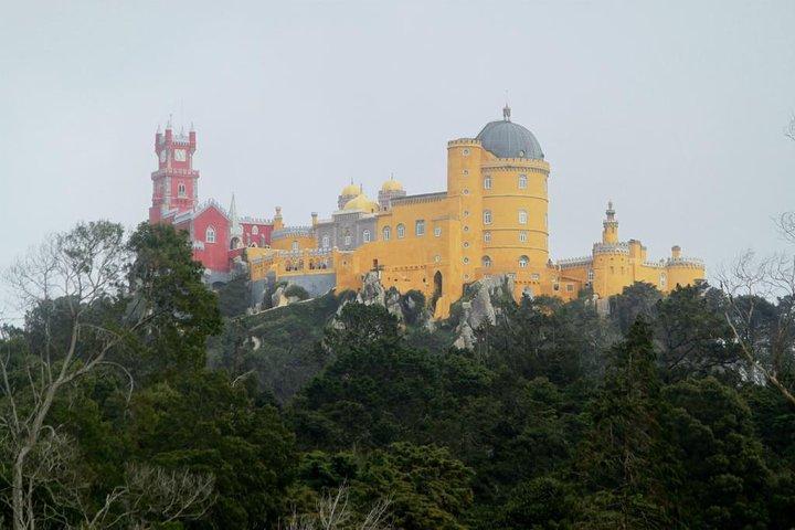 Sintra & Cascais e-bike Guided Tour