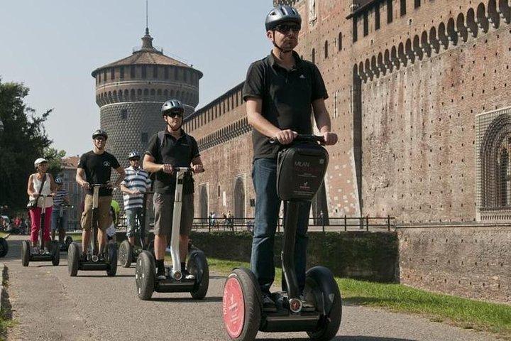 Milão: Segway Tour com guia turístico local ao vivo - 3 horas e meia