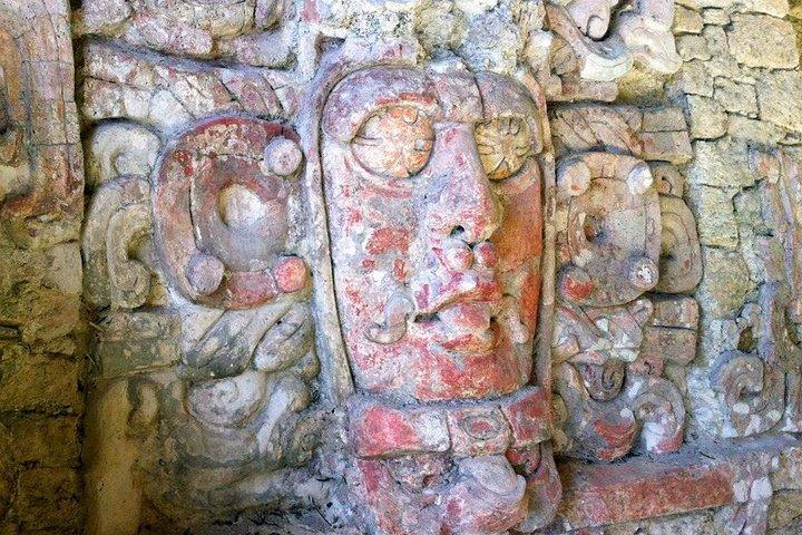 Excursion sur le rivage privé des ruines mayas de Kohunlich