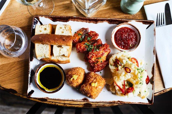 Visite privée : Eat British Foods & See Thirty Top Sights