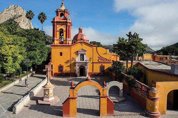 Peña de Bernal and Tequisquiapan: Private & Small groups
