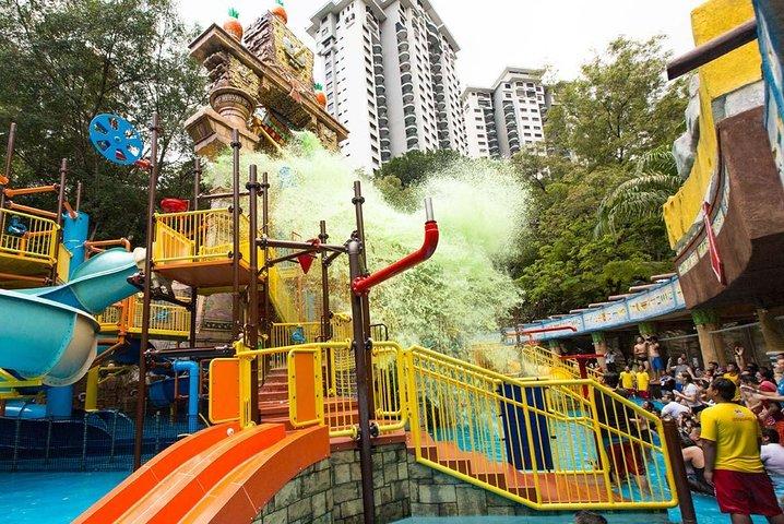 Sunway Lagoon Admission Ticket with Pickup from Hotel