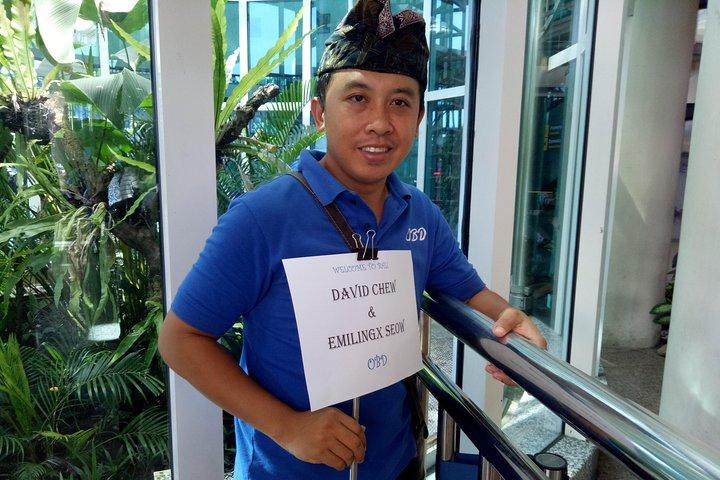 プライベート到着転送：Bali、Ngurah Raiデンパサール空港からCandidasaエリア