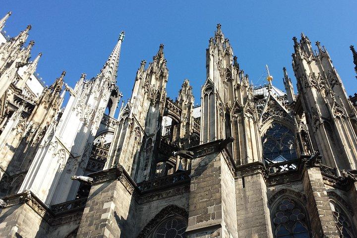 ケルンシティツアーラインの大聖堂の街を体験