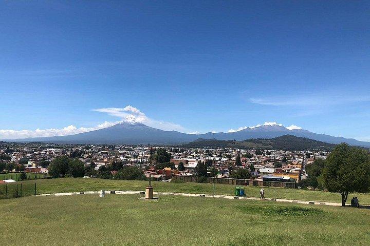 Puebla, Cholula & Tonantzintla Day Trip with Optional Lunch
